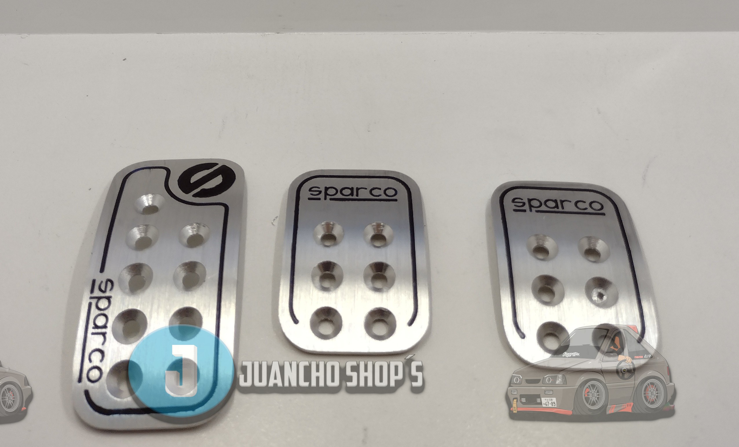 RF0192_PedalesSparco